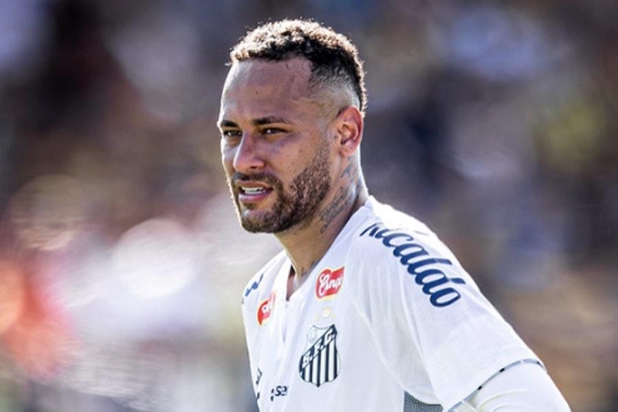 Santos mantém tratamento de Neymar e não dá prazo para retorno