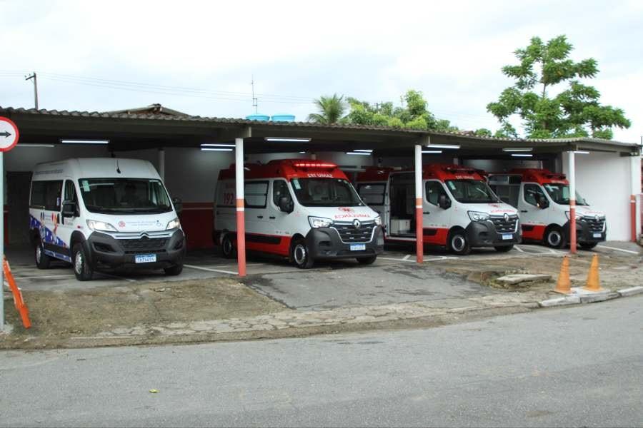 Frota do Samu de São Vicente é reforçada com entrega de três novas ambulâncias