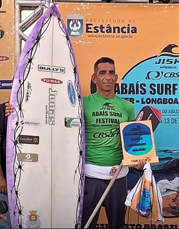Guarujaense segue na liderança do Campeonato Brasileiro