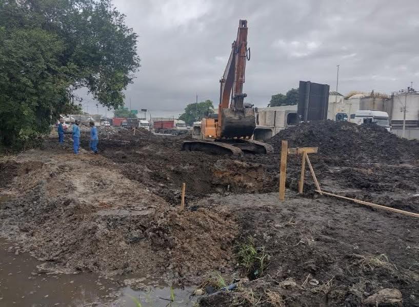 Obras de melhorias de drenagem na Alemoa têm início