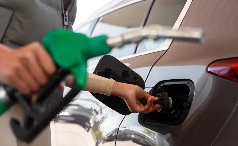 Petrobras volta a reduzir preço do diesel nas refinarias