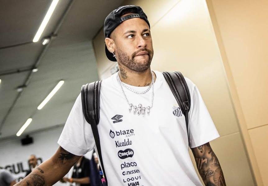 Santos vê Neymar ainda mais perto de renovação