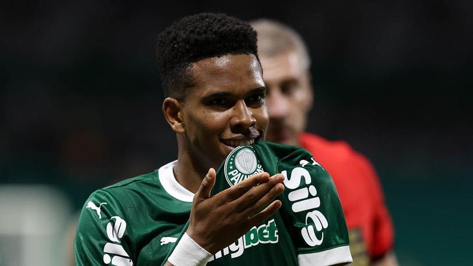 Estêvão descomplica em 3min, Palmeiras bate Ceará e segue na Copa do Brasil
