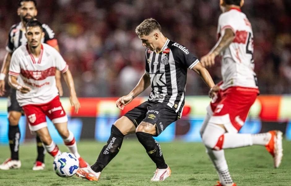 Neymar volta, mas Santos cai para o CRB nos pênaltis na Copa do Brasil