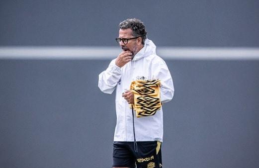 Santos aposta em sintonia com comissão de Tite para recuperar Neymar.