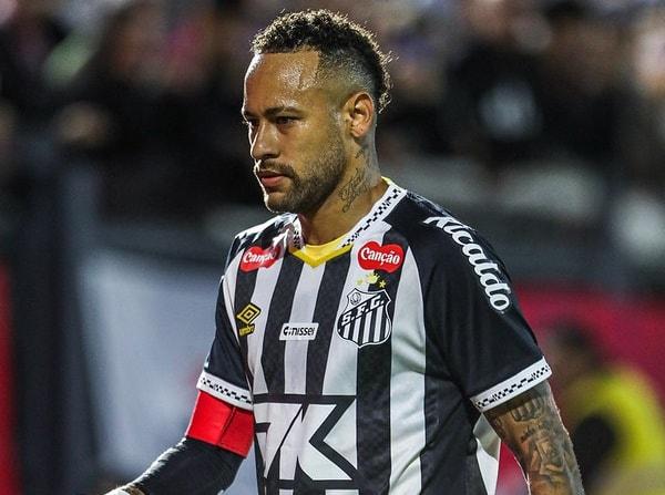 Santos vê Neymar titular, mas Ney Pai alerta: 'Tem que saber tirá-lo'.