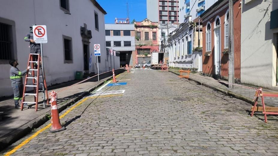 Centro de Santos restringe veículos pesados para preservação de área histórica