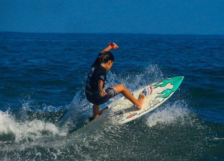 Guarujá recebe 1ª etapa da 35ª edição do Hang Loose Surf Attack