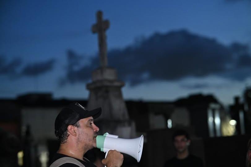 Passeio guiado no Cemitério do Paquetá, em Santos, abre inscrições gratuitas nesta segunda