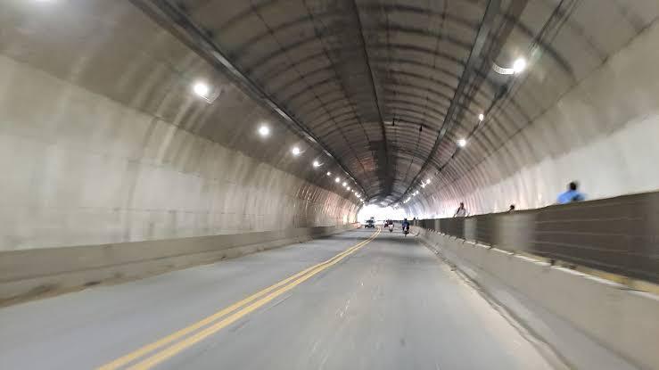 Túnel da Vila Zilda é novamente interditado no sentido Enseada