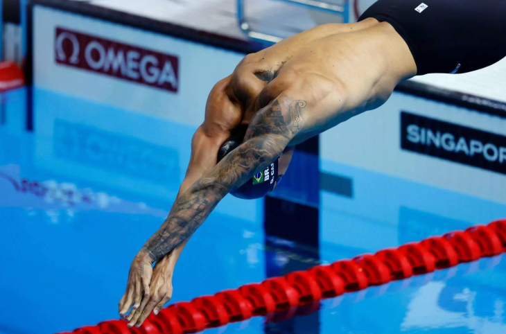Nadador da Unisanta Guilherme Caribé fecha com 4º melhor tempo na final dos 100m livre