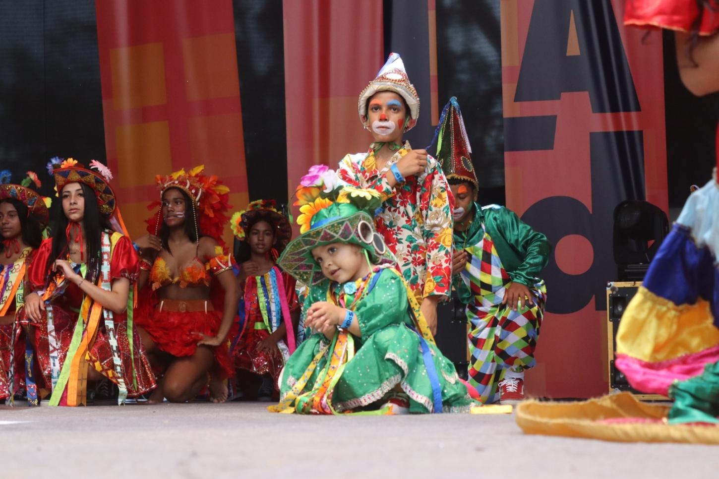 Reisado Sergipano de Guarujá participa pela 50ª vez do Festival do Folclore de Olímpia
