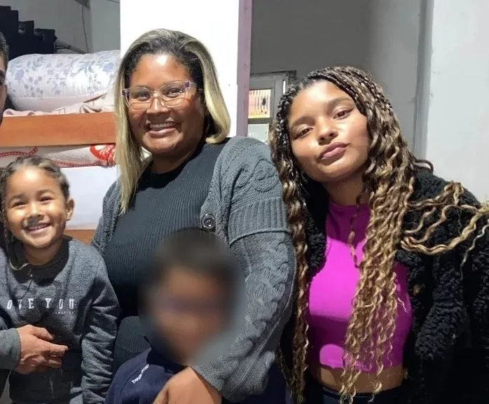 Mãe de irmãs que morreram atropeladas em Itanhaém faz homenagem: 'viverão eternamente em nós'