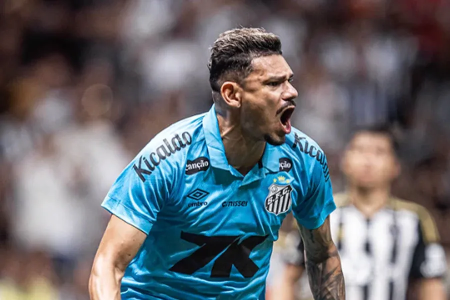 Tiquinho valoriza atuação no empate do Santos contra Atlético-MG: 'Não desaprendi a fazer gol'
