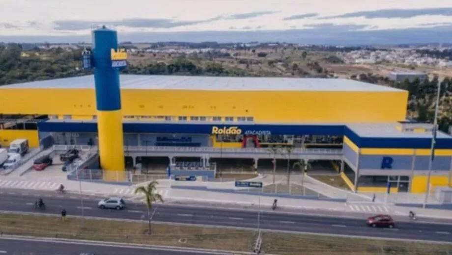 Rede atacadista abre 165 vagas de emprego em São Vicente