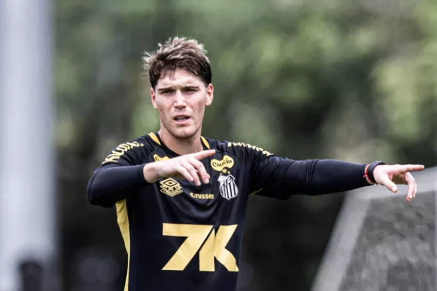 Rollheiser vê Santos preparado para duelo com Corinthians: 