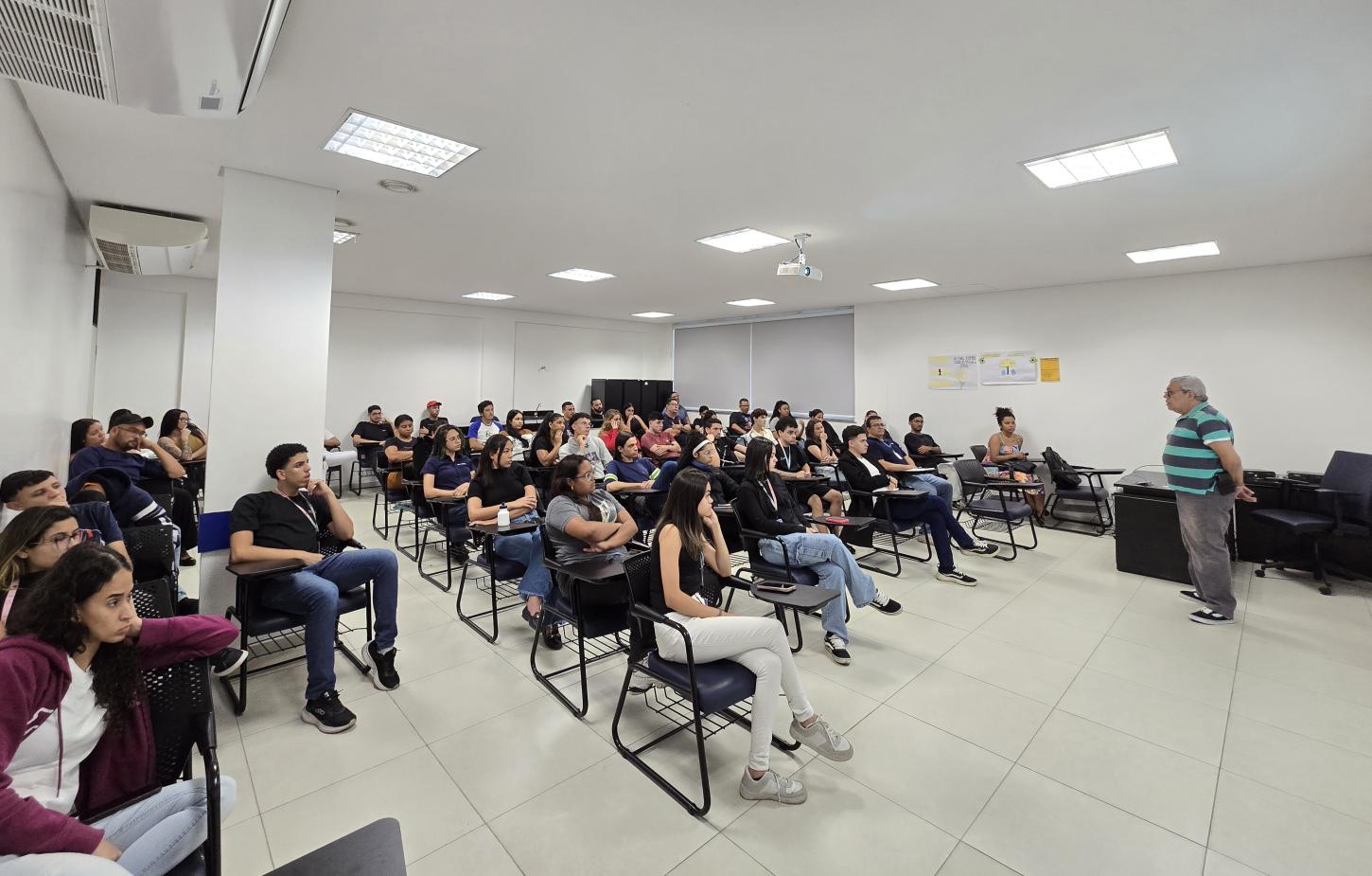 Sest Senat de Guarujá está com 90 vagas abertas para cursos profissionalizantes