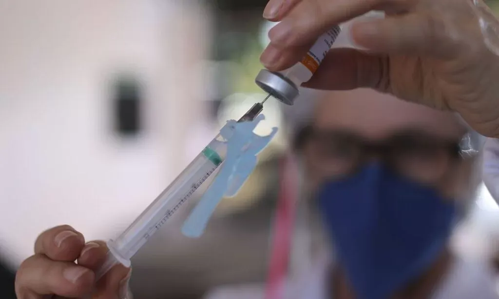 Vacinação contra bronquiolite começa em novembro e promete reduzir internações pela metade