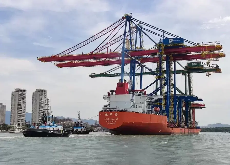 Empresas do Porto de Santos oferecem 25 vagas de emprego nesta semana; confira