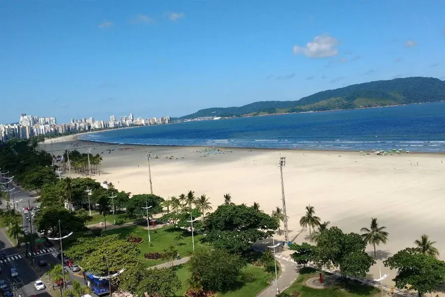 Verão começa com 19 praias impróprias para banho no litoral de São Paulo