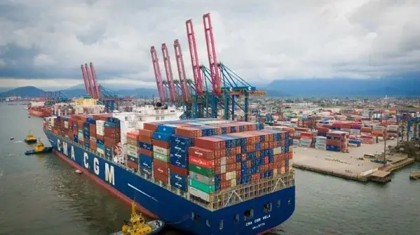 Empresas do Porto de Santos oferecem 37 vagas de emprego nesta semana; confira