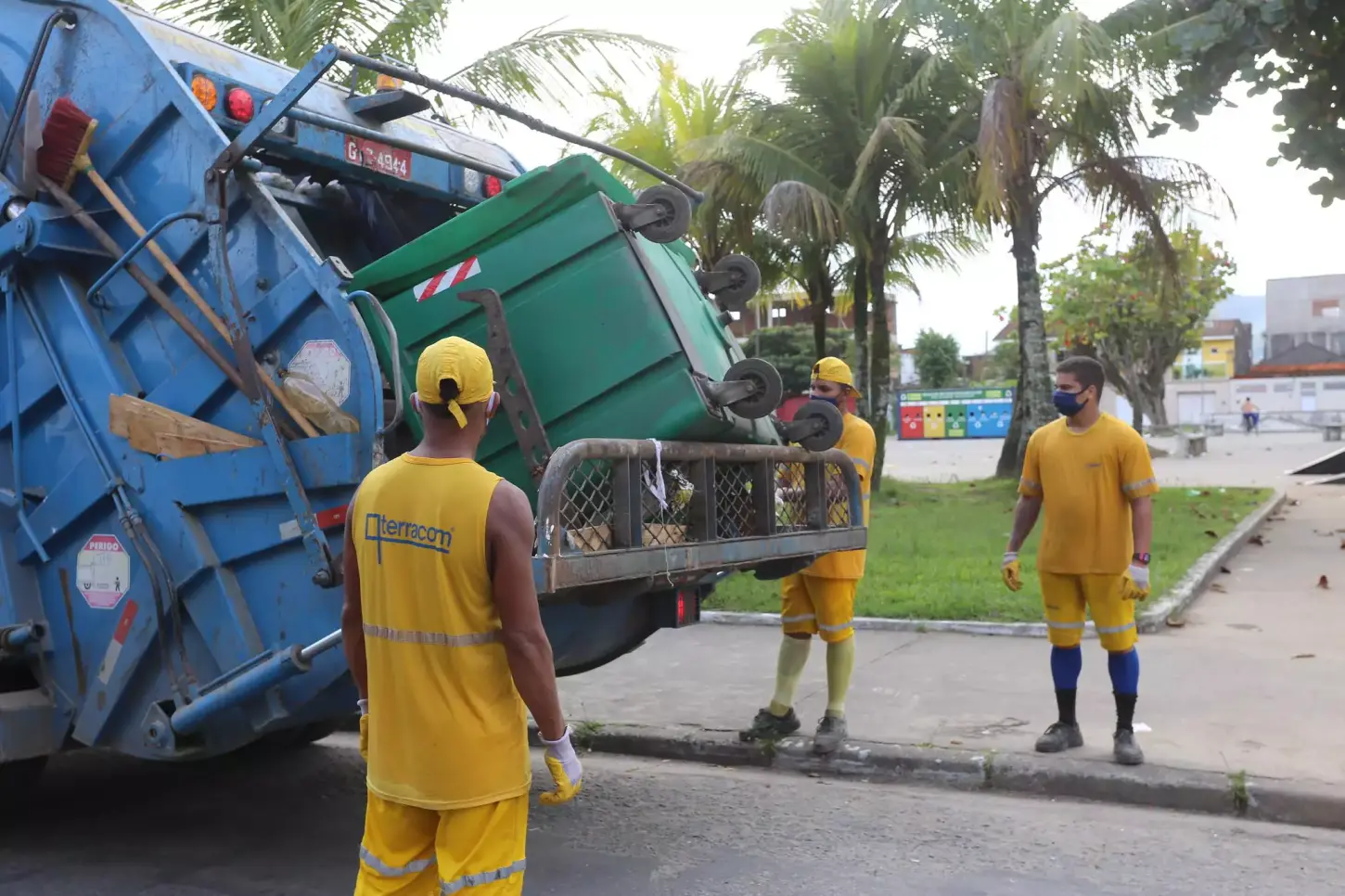 Guarujá lança edital de R$ 204 milhões para nova concessão da limpeza urbana