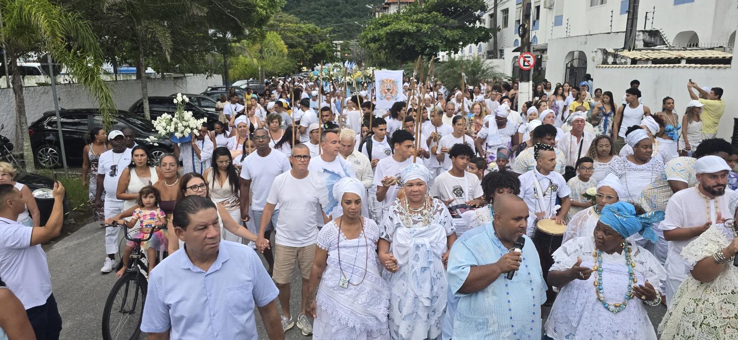 Fé, tradição e ancestralidade marcam a 20ª Festa de Iemanjá em Guarujá