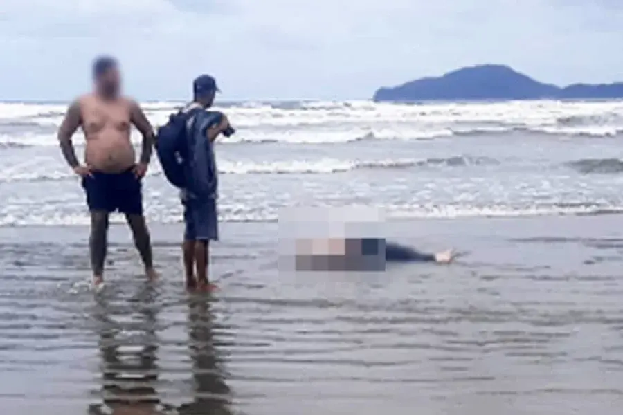 Idosa sofre parada cardiorrespiratória e morre na praia do canal 2, em Santos