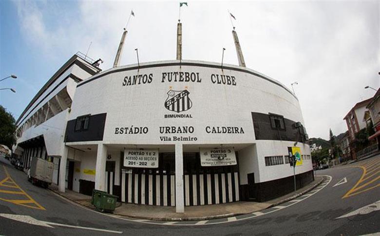 Santos aceita proposta norte-americana e inicia conversas para possível venda da SAF
