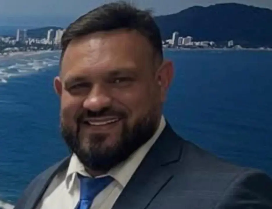 Advogado é morto durante cobrança judicial em São Vicente; outro homem também é baleado