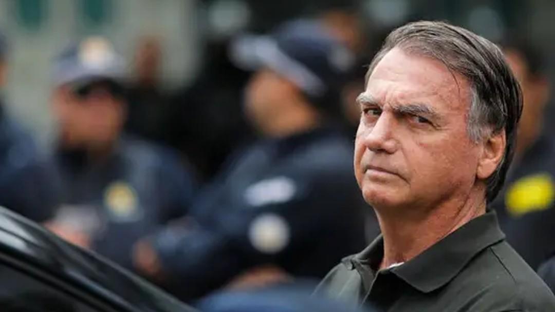 Bolsonaro passa mal e é internado em hospital particular de Brasília