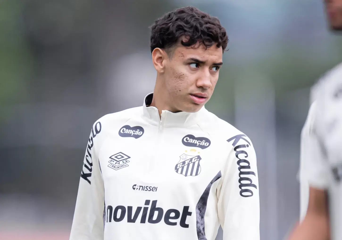 Bontempo projeta clássico contra o Corinthians e destaca apoio da torcida na Vila Belmiro