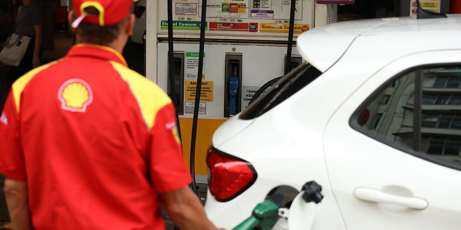 MJSP oferece apoio a Procons para combater aumentos abusivos de combustíveis