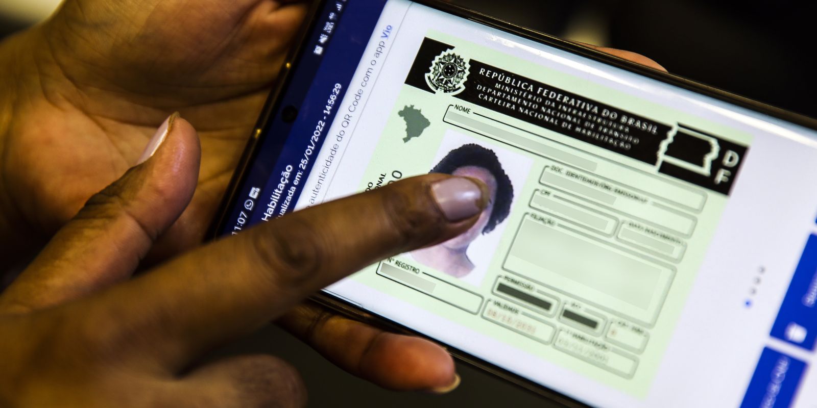 Entidades médicas alertam para riscos da renovação automática da CNH sem exames