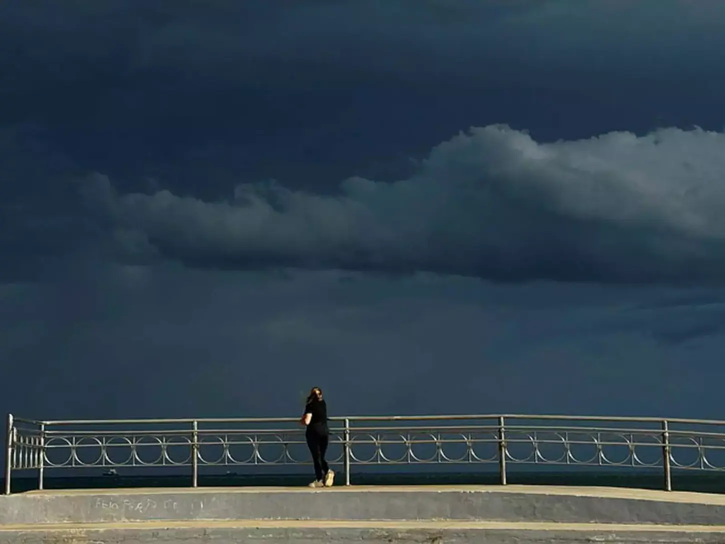 Frio intenso chega com temporal no litoral de São Paulo e no resto do Brasil; veja quando