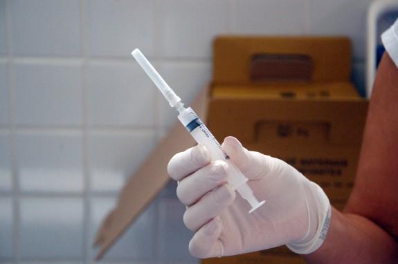 Morte de adolescente de 14 anos é investigada com suspeita de meningite em Praia Grande