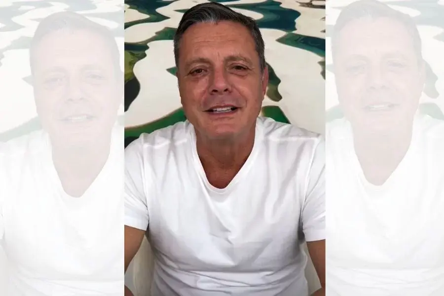 Prefeito de Santos revela diagnóstico de câncer e anuncia afastamento da prefeitura