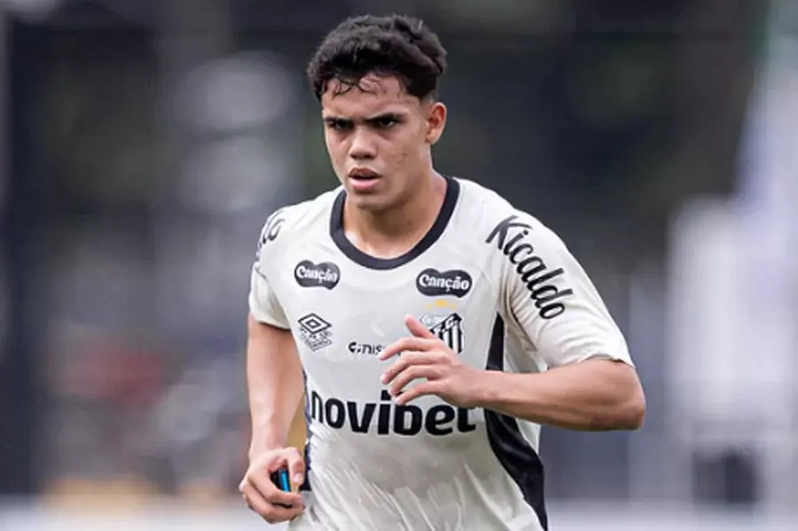 Recuperado de lesão, Gustavo Henrique volta a treinar e pode reforçar o Santos contra o Coritiba