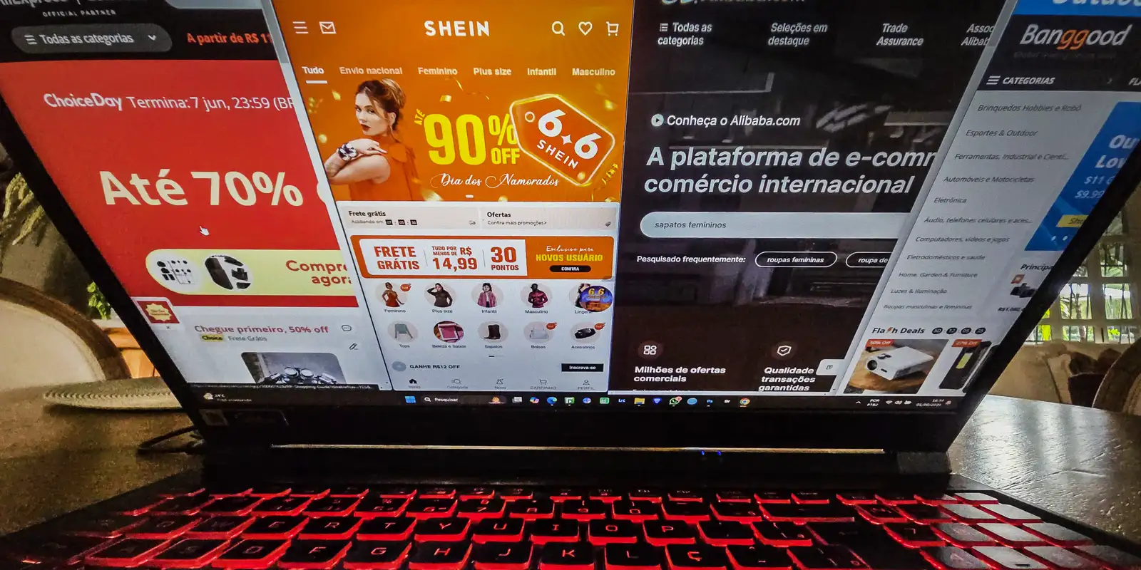 Amobitec elogia revogação da taxa das blusinhas e aponta correção de distorções