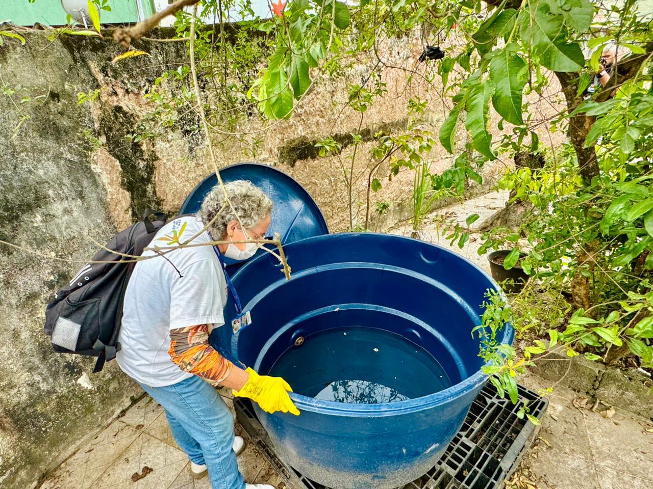 Sábado de Combate à Dengue vistoria 1.370 imóveis num único dia em Guarujá
