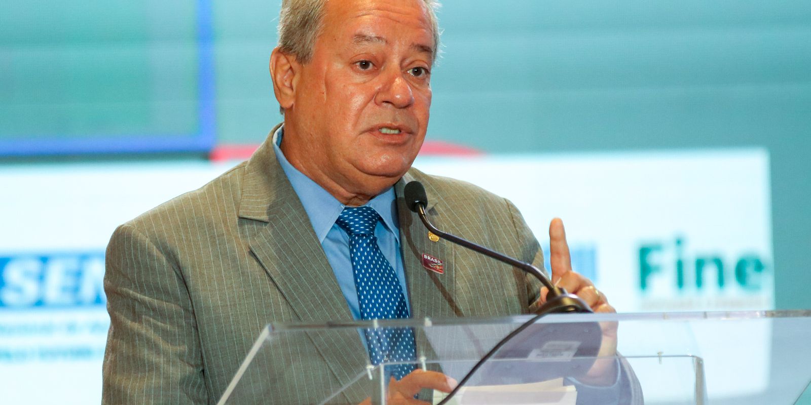 CNI alerta para riscos nas exportações brasileiras com possível tarifa de 25% dos Estados Unidos