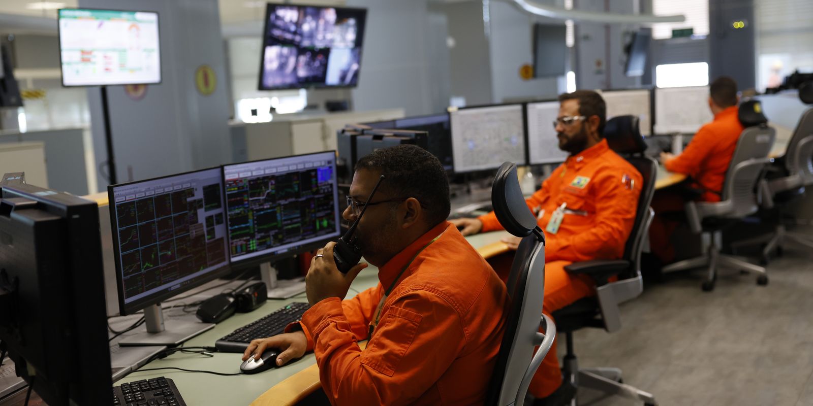 Taxa de subutilização atinge menor nível histórico com mercado de trabalho aquecido no Brasil