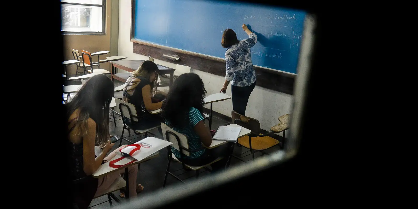 Professores de licenciatura podem se inscrever no Prêmio Professor Rubens Murillo Marques da Fundação Carlos Chagas até 8 de junho