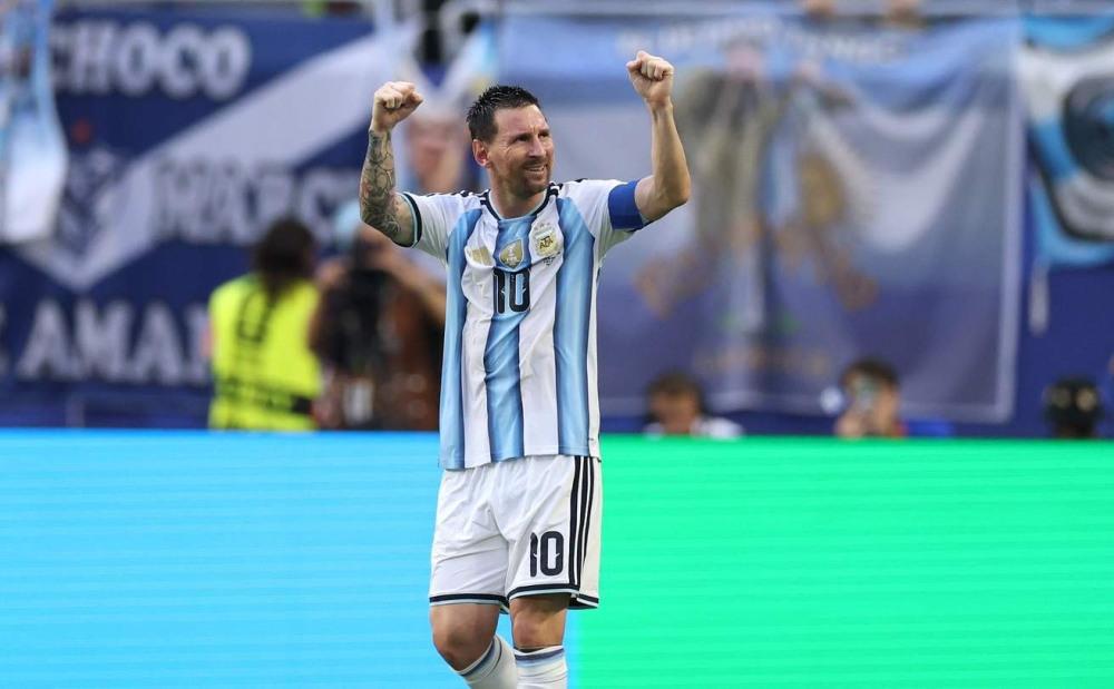 Argentina sofre contra Cabo Verde e se classifica no limite às oitavas da Copa
