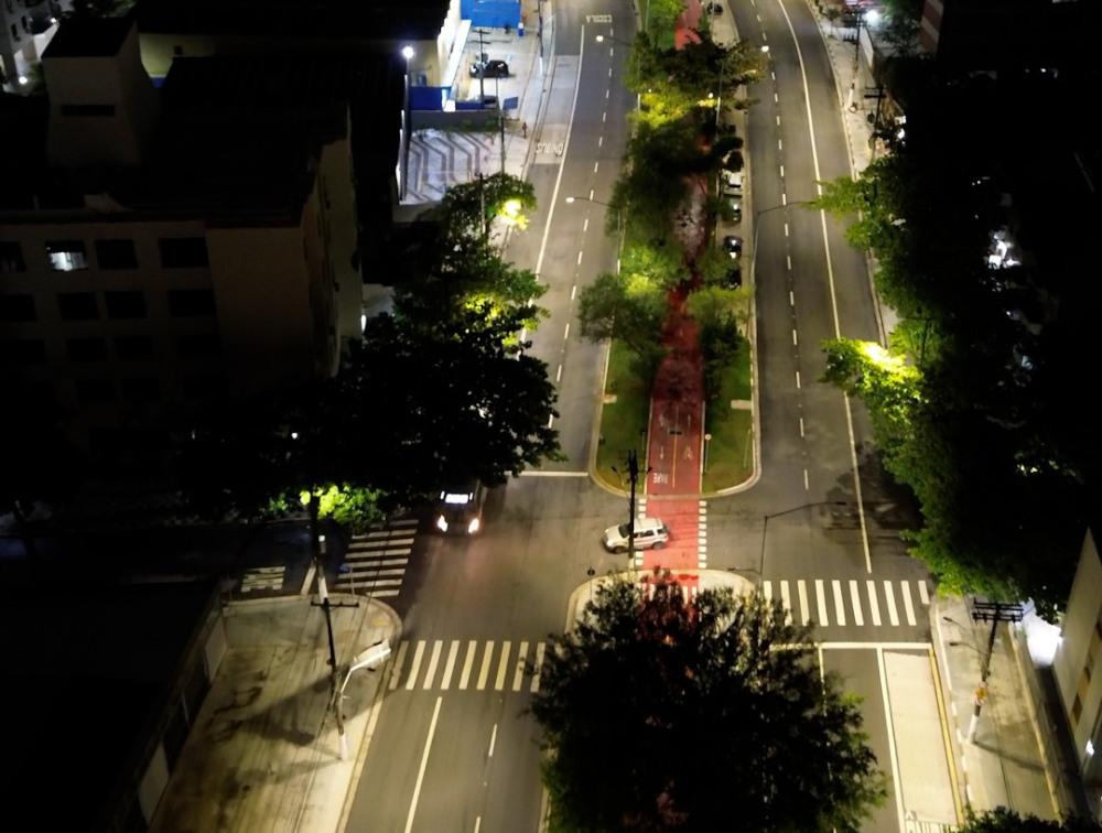 Guarujá reduz limite de velocidade na Avenida Dom Pedro I