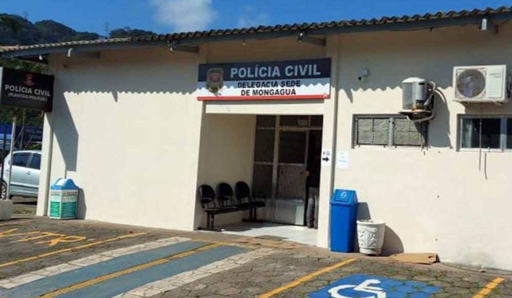 Homem é preso por desacato após agredir PMs durante abordagem em Mongaguá