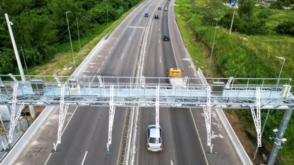 Pedágios free flow na Anchieta e Imigrantes começam a cobrar em 1º de agosto