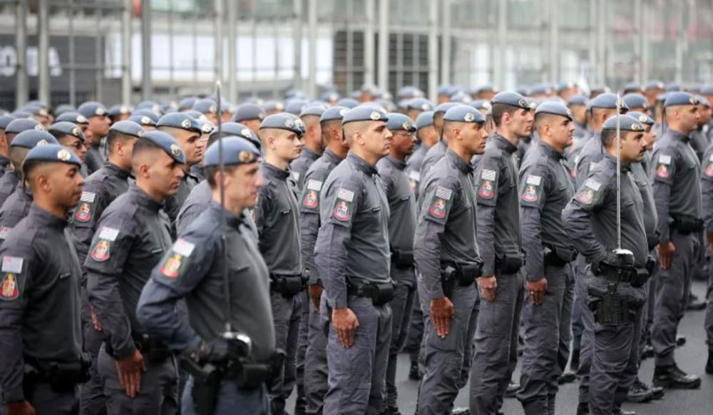 PM tem inscrições abertas para 2 mil vagas; Mongaguá, PG e Santos recebem prova