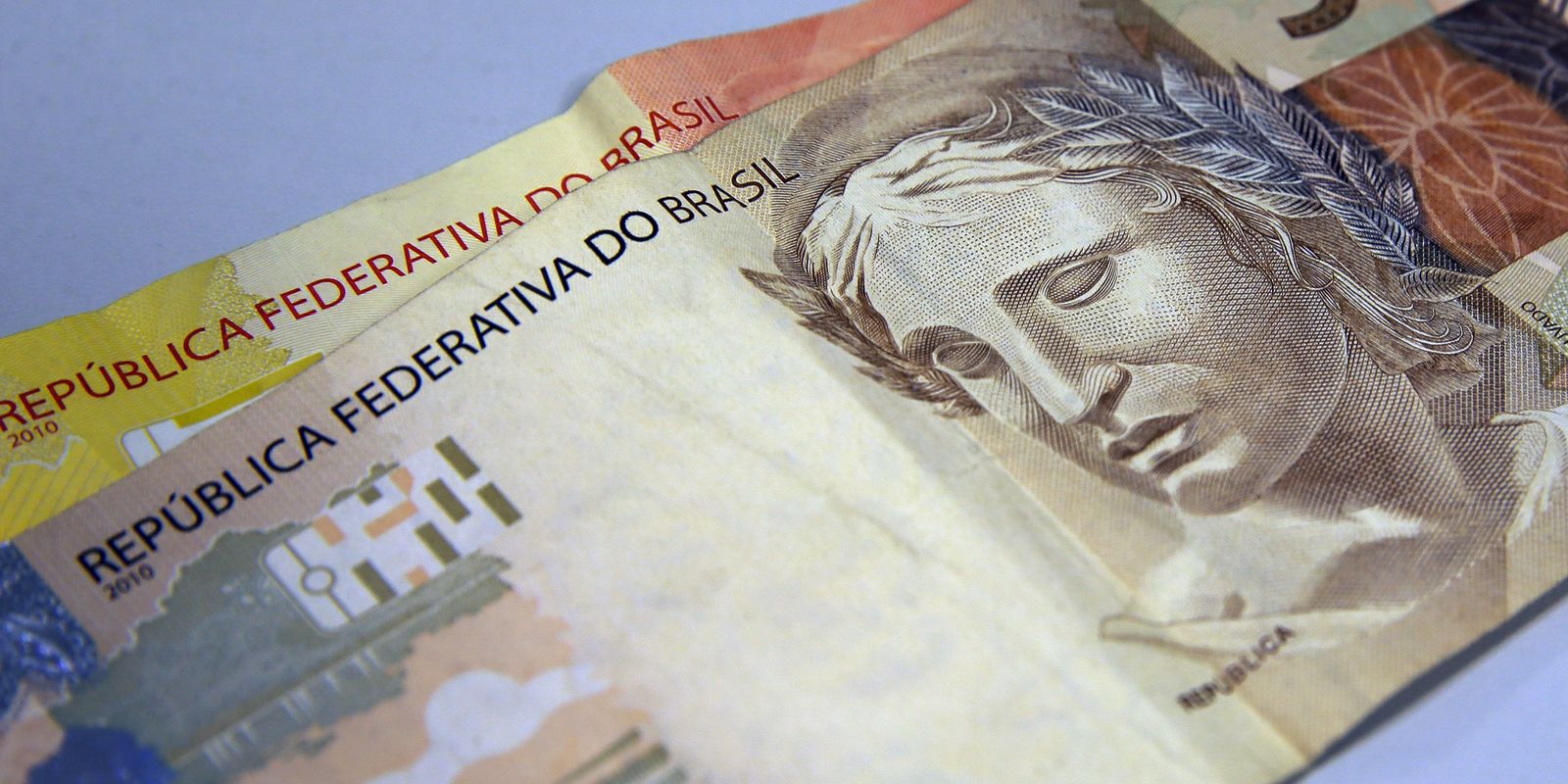 Poupança registra balanço negativo de R$ 39,3 bilhões em saques no primeiro semestre