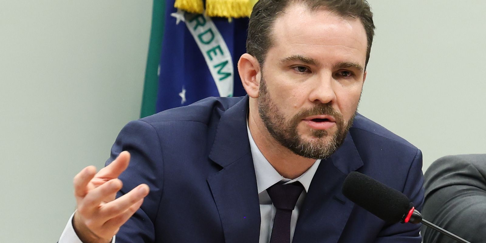 Alta da dívida pública é impulsionada pelos juros altos, afirma Dario Durigan